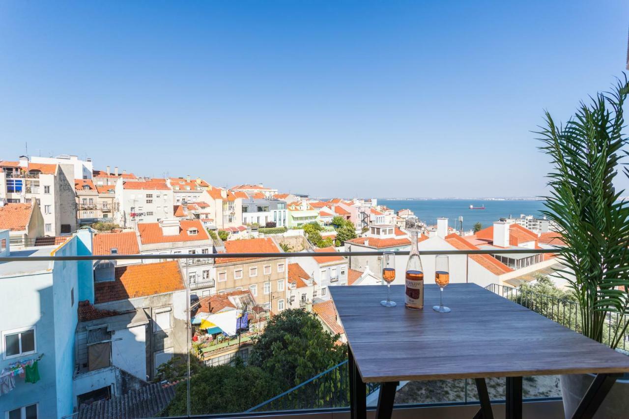 Alfama Lounge Three-Bedroom Apartment W/ River View And Parking - By Lu Holidays Лісабон Екстер'єр фото