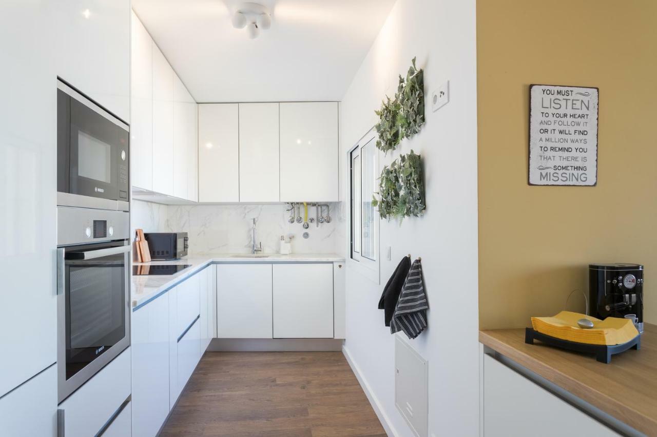 Alfama Lounge Three-Bedroom Apartment W/ River View And Parking - By Lu Holidays Лісабон Екстер'єр фото